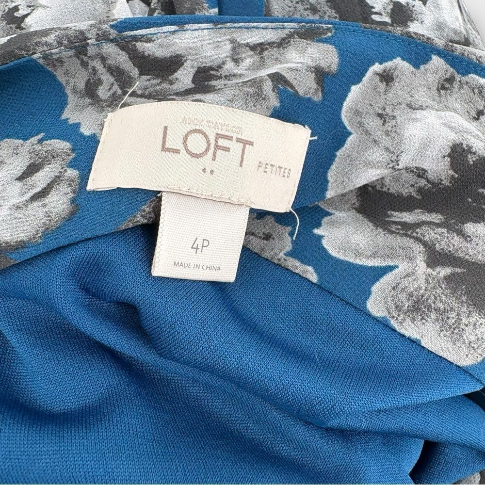 Ann Taylor Loft Pleated Chiffon Skirt in Floral Print Women’s Size 4P - Picture 4 of 5